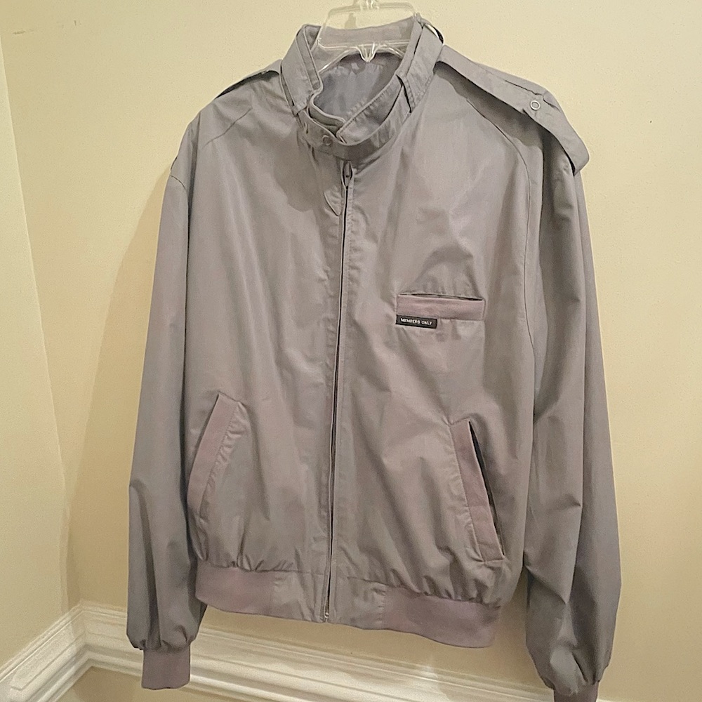 80’s Authentic Men’s Members Only Jacket Size 44